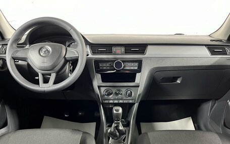 Skoda Rapid I, 2016 год, 1 099 000 рублей, 14 фотография