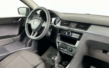 Skoda Rapid I, 2016 год, 1 099 000 рублей, 13 фотография