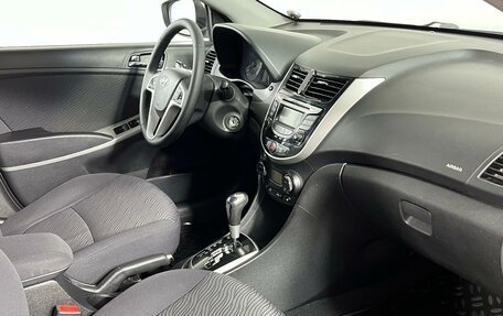 Hyundai Solaris II рестайлинг, 2011 год, 895 000 рублей, 13 фотография