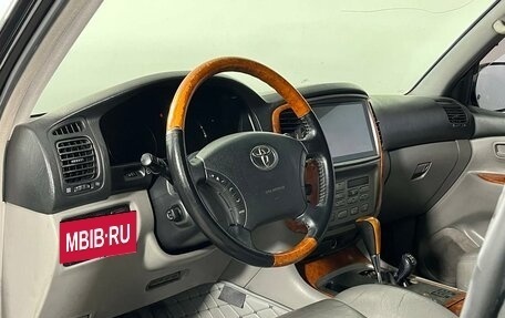 Toyota Land Cruiser 100 рестайлинг 2, 2007 год, 2 065 000 рублей, 5 фотография