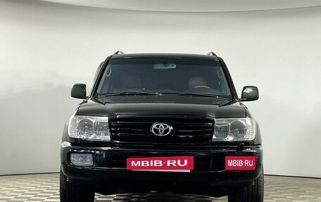 Toyota Land Cruiser 100 рестайлинг 2, 2007 год, 2 065 000 рублей, 2 фотография