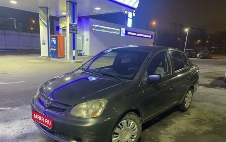 Toyota Echo, 2003 год, 397 000 рублей, 1 фотография