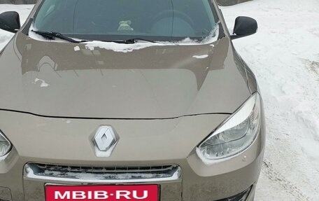 Renault Fluence I, 2012 год, 950 000 рублей, 2 фотография