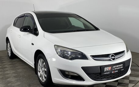 Opel Astra J, 2012 год, 770 000 рублей, 3 фотография