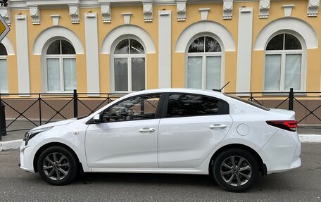 KIA Rio IV, 2021 год, 1 950 000 рублей, 5 фотография