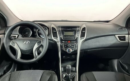 Hyundai i30 II рестайлинг, 2013 год, 897 110 рублей, 13 фотография