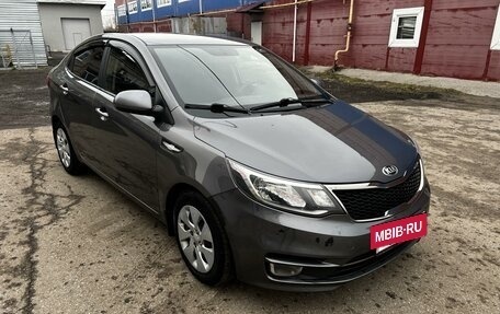 KIA Rio III рестайлинг, 2017 год, 950 000 рублей, 3 фотография