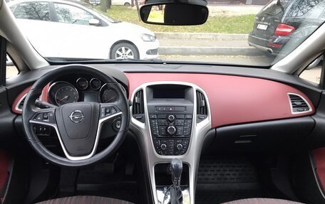 Opel Astra J, 2010 год, 890 000 рублей, 8 фотография