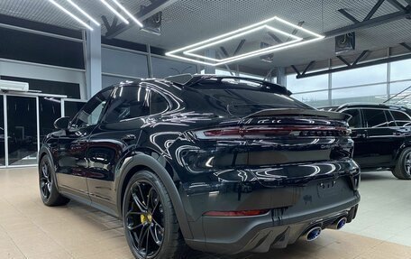 Porsche Cayenne III, 2023 год, 36 950 000 рублей, 2 фотография