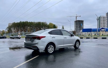 Hyundai Solaris II рестайлинг, 2017 год, 1 315 000 рублей, 5 фотография