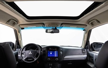 Mitsubishi Pajero IV, 2012 год, 2 748 000 рублей, 14 фотография