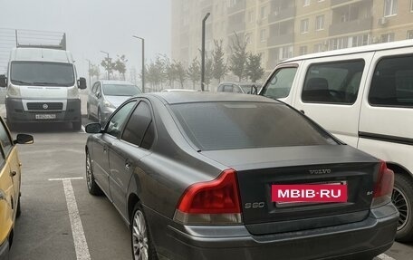 Volvo S60 III, 2004 год, 900 000 рублей, 2 фотография