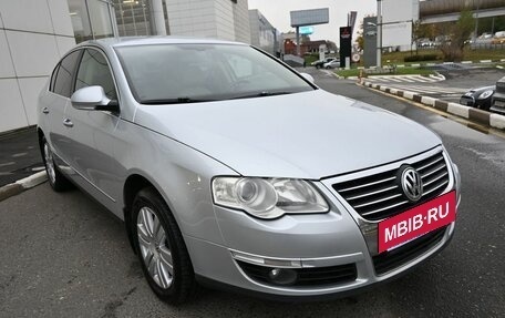 Volkswagen Passat B6, 2008 год, 815 000 рублей, 3 фотография