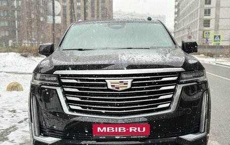 Cadillac Escalade V, 2022 год, 12 999 000 рублей, 2 фотография