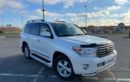 Toyota Land Cruiser 200, 2013 год, 3 950 000 рублей, 17 фотография