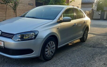 Volkswagen Polo VI (EU Market), 2014 год, 998 000 рублей, 2 фотография