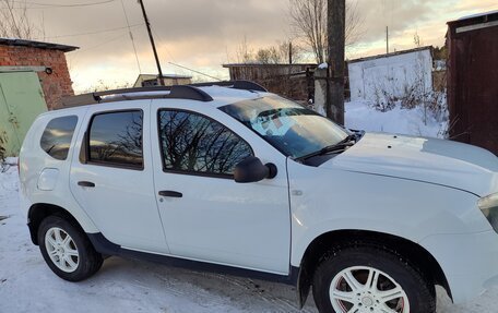 Renault Duster I рестайлинг, 2014 год, 1 000 000 рублей, 2 фотография