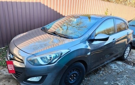 Hyundai i30 II рестайлинг, 2014 год, 950 000 рублей, 2 фотография