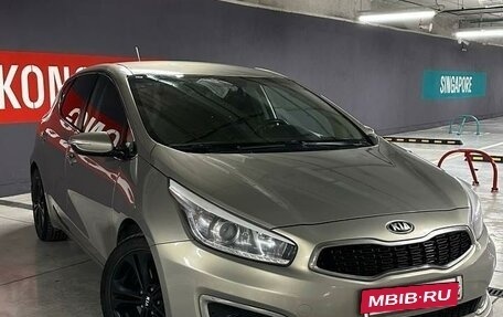 KIA cee'd III, 2016 год, 1 400 000 рублей, 2 фотография