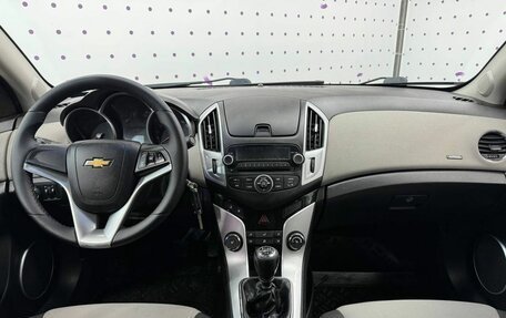 Chevrolet Cruze II, 2013 год, 885 000 рублей, 13 фотография