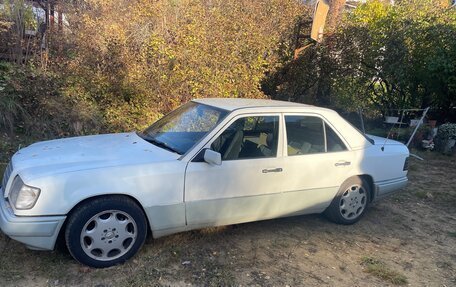 Mercedes-Benz W124, 1992 год, 530 000 рублей, 2 фотография