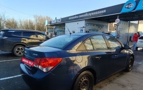 Chevrolet Cruze II, 2010 год, 780 000 рублей, 4 фотография