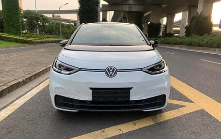 Volkswagen ID.3 I, 2023 год, 2 140 000 рублей, 2 фотография