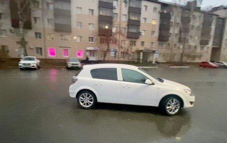 Opel Astra H, 2011 год, 650 000 рублей, 6 фотография