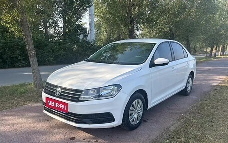 Volkswagen Santana, 2021 год, 1 240 000 рублей, 1 фотография