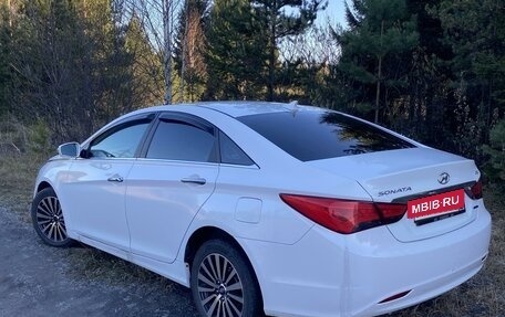 Hyundai Sonata VI, 2010 год, 1 260 000 рублей, 11 фотография