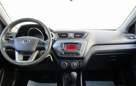 KIA Rio III рестайлинг, 2012 год, 940 000 рублей, 10 фотография