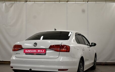 Volkswagen Jetta VI, 2015 год, 1 050 000 рублей, 2 фотография