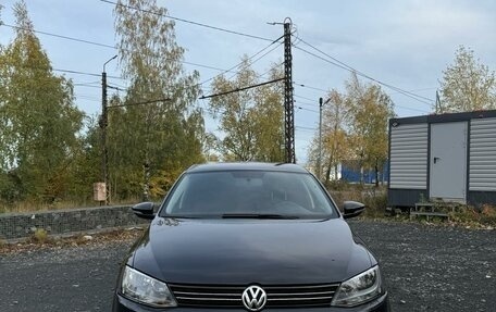 Volkswagen Jetta VI, 2013 год, 749 000 рублей, 1 фотография