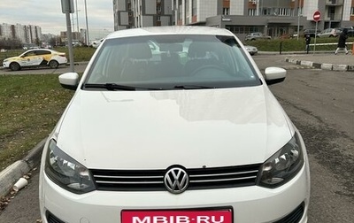 Volkswagen Polo VI (EU Market), 2012 год, 800 000 рублей, 1 фотография