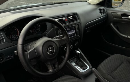 Volkswagen Jetta VI, 2013 год, 749 000 рублей, 11 фотография