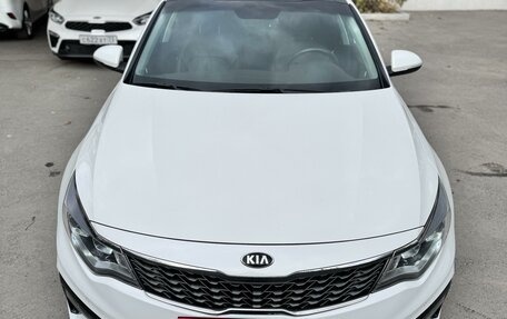 KIA Optima IV, 2018 год, 2 595 000 рублей, 9 фотография