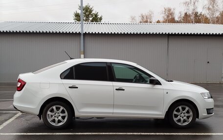 Skoda Rapid I, 2017 год, 1 070 000 рублей, 7 фотография