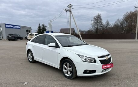 Chevrolet Cruze II, 2011 год, 835 000 рублей, 3 фотография