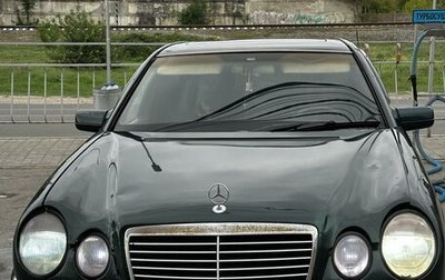 Mercedes-Benz E-Класс, 1996 год, 430 000 рублей, 1 фотография