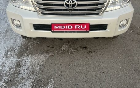 Toyota Land Cruiser 200, 2014 год, 5 400 000 рублей, 29 фотография