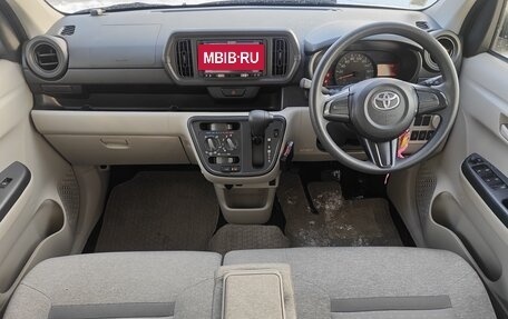 Toyota Passo III, 2017 год, 1 050 000 рублей, 7 фотография