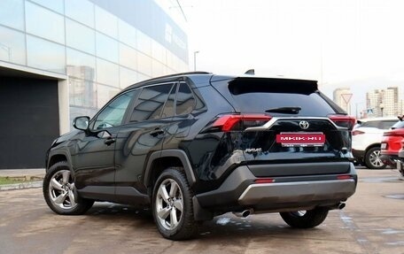 Toyota RAV4, 2021 год, 3 750 000 рублей, 7 фотография