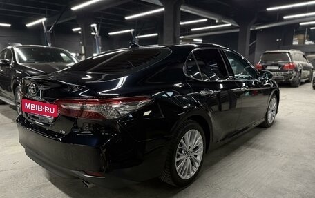 Toyota Camry, 2020 год, 4 500 000 рублей, 3 фотография