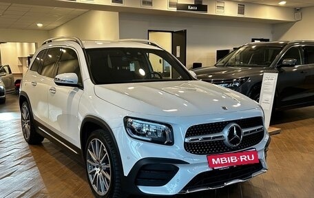 Mercedes-Benz GLB, 2021 год, 4 670 000 рублей, 4 фотография