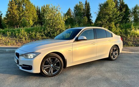 BMW 3 серия, 2014 год, 2 500 000 рублей, 3 фотография