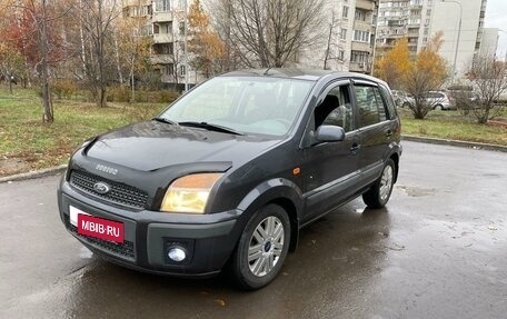 Ford Fusion I, 2006 год, 450 000 рублей, 2 фотография