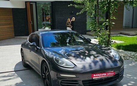 Porsche Panamera II рестайлинг, 2013 год, 3 750 000 рублей, 2 фотография