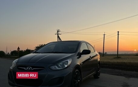 Hyundai Solaris II рестайлинг, 2012 год, 780 000 рублей, 11 фотография