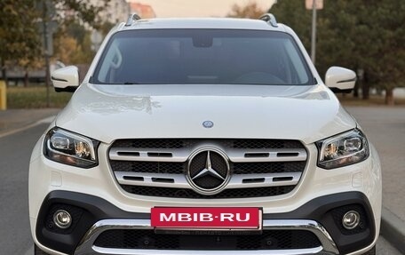 Mercedes-Benz X-Класс I, 2018 год, 3 850 000 рублей, 2 фотография