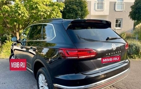 Volkswagen Touareg III, 2019 год, 7 900 000 рублей, 4 фотография